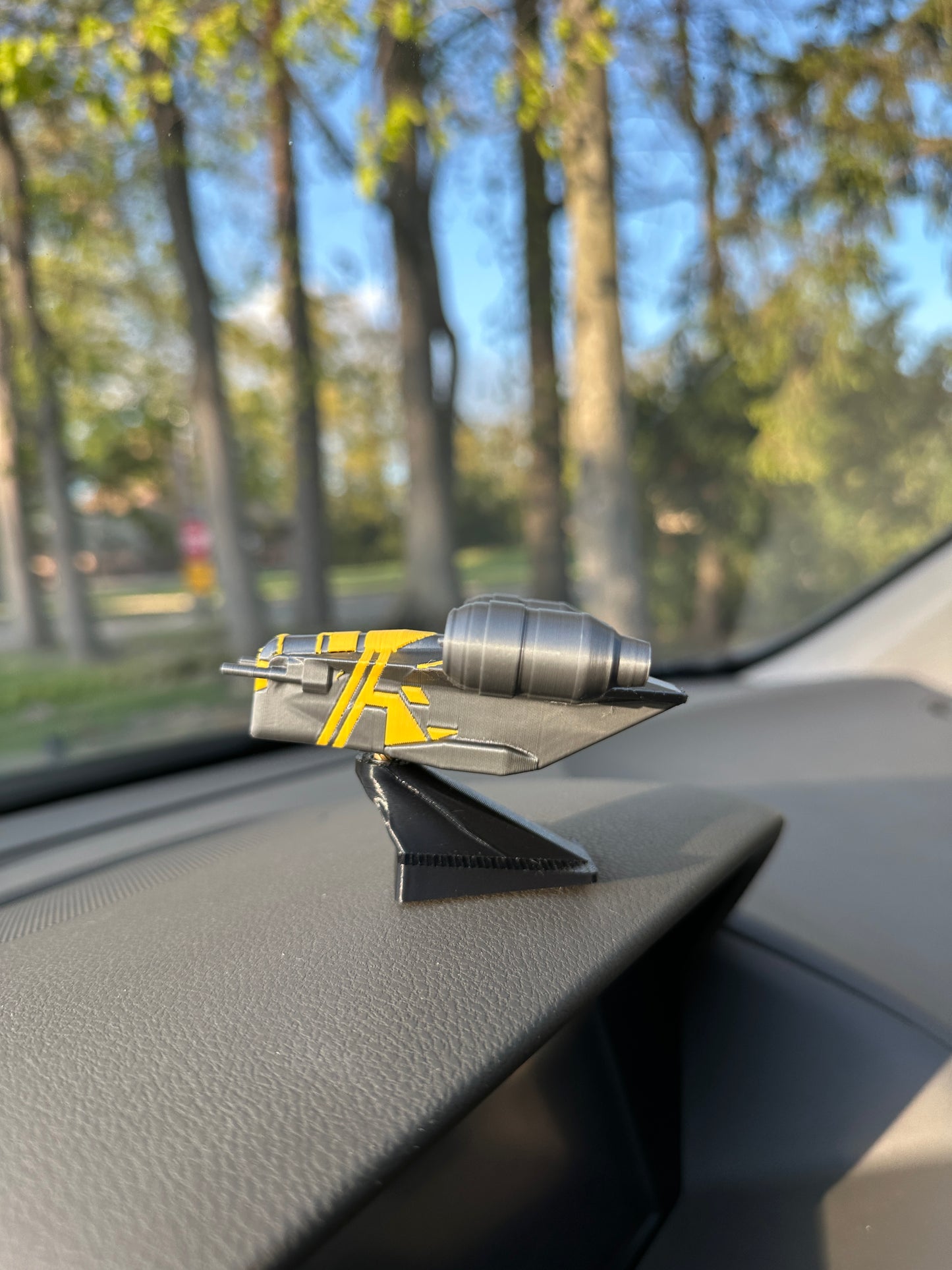 New Razer Crest Car Dashboard Drift Ornament