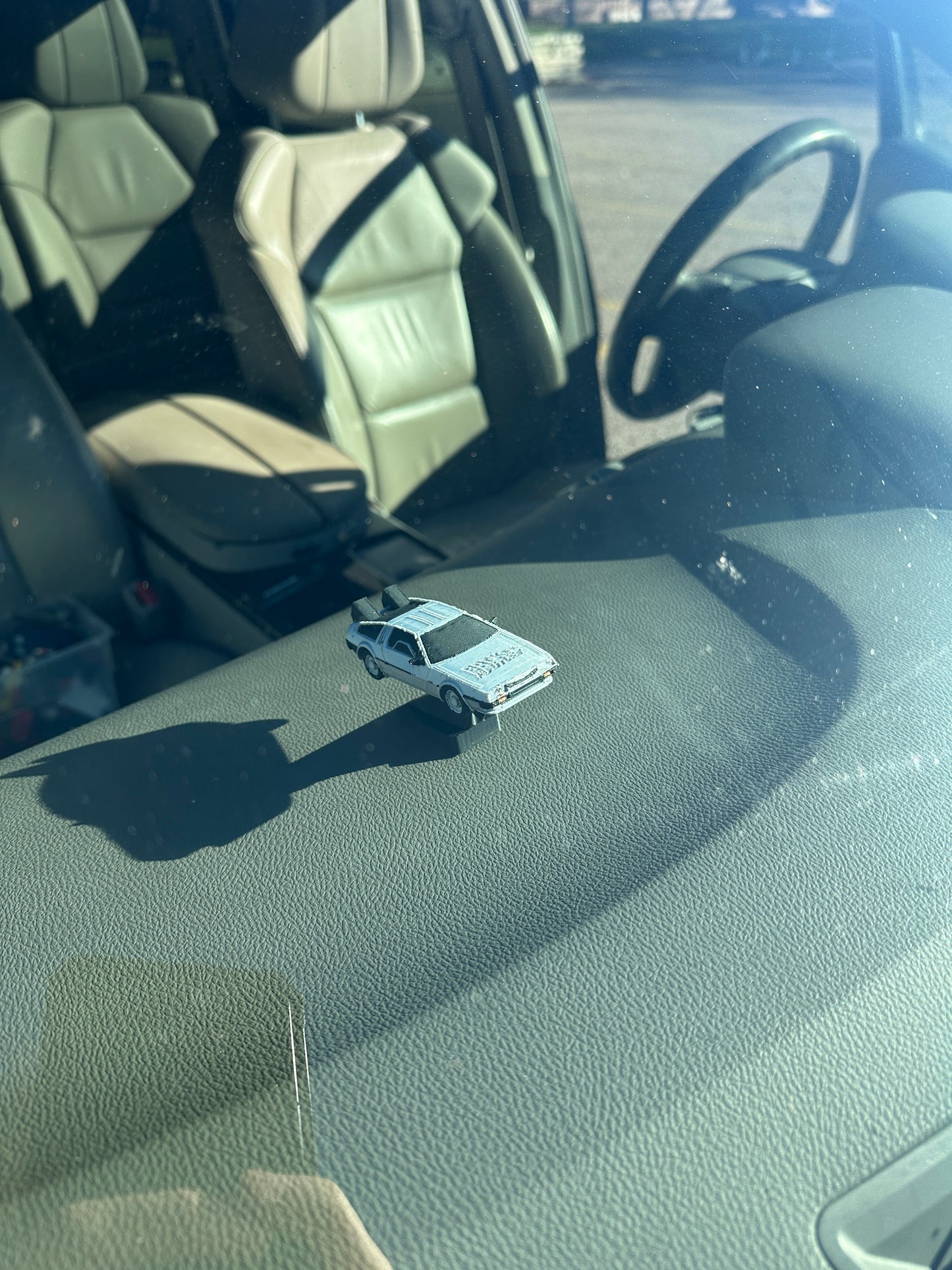 DeLorean Dashboard Drift Ornament - SciFi Car Decoration