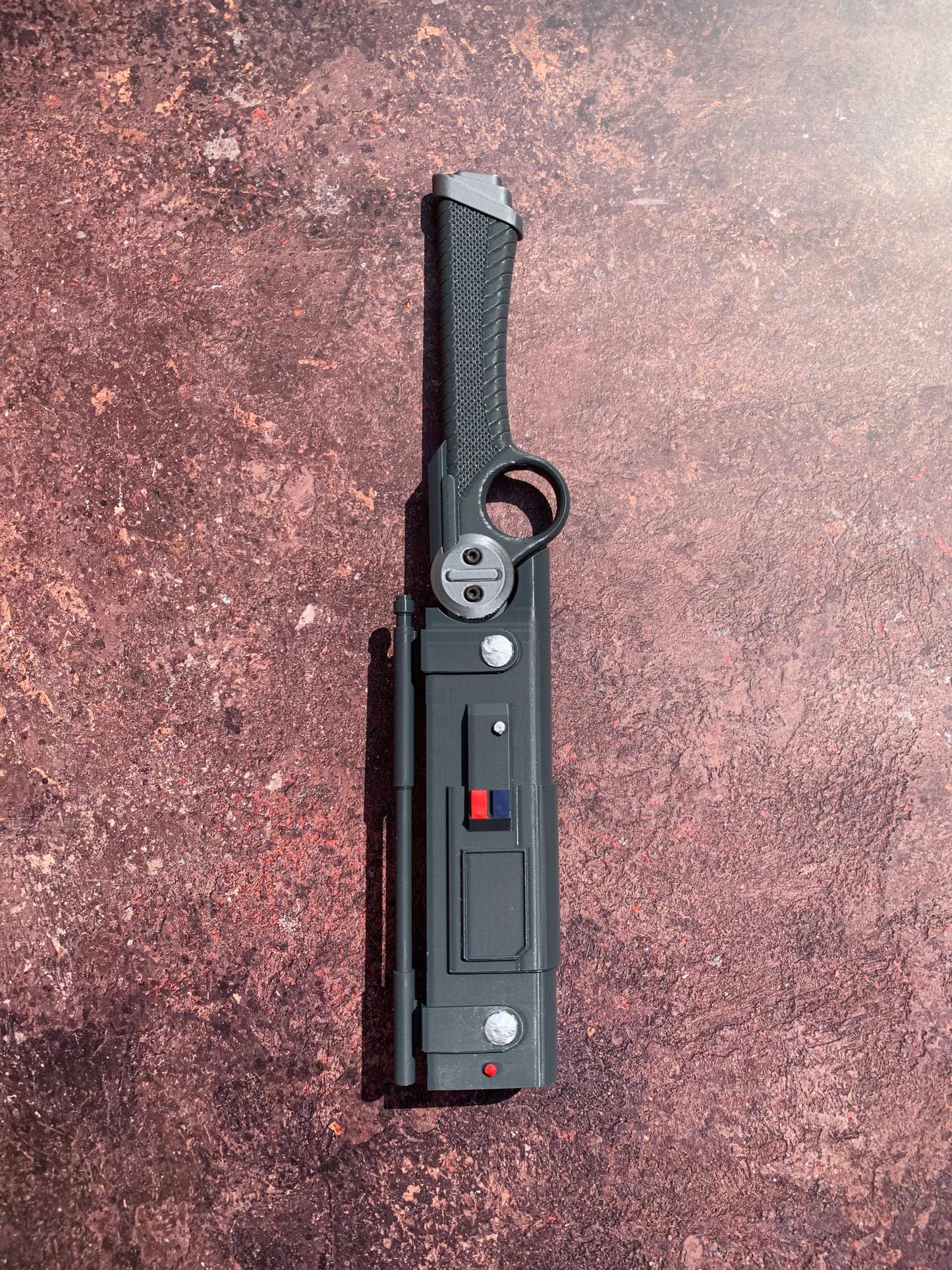 Vibroblade Cosplay Replica Prop